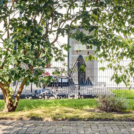 Ankerplatz 1 * 징스트